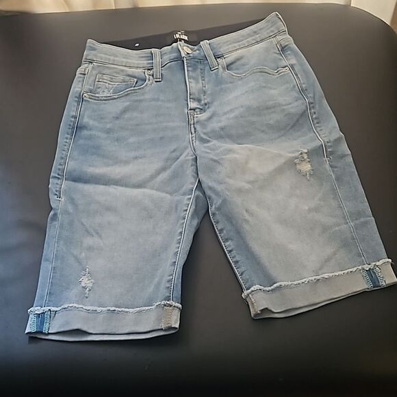 LuLaRoe Pants - Lularoe Bermuda  Short 26